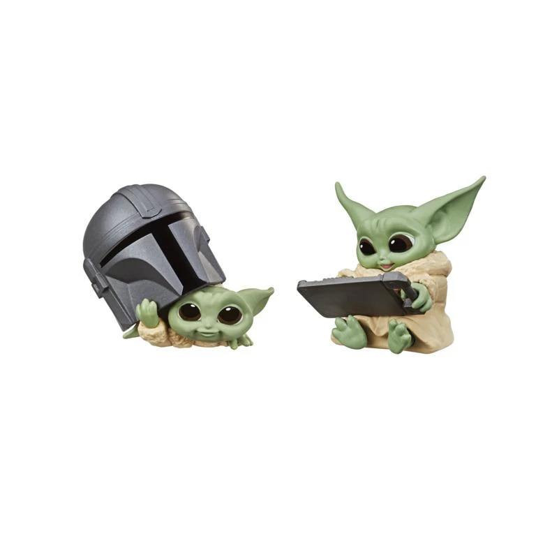 Hasbro Star Wars The Mandalorian The Child Baby Bounties Wave 3 - Helmet & Datapad 2 Hasbro Star Wars The Mandalorian The Child Baby Bounties Wave 3 - Helmet & Datapad - Image 2