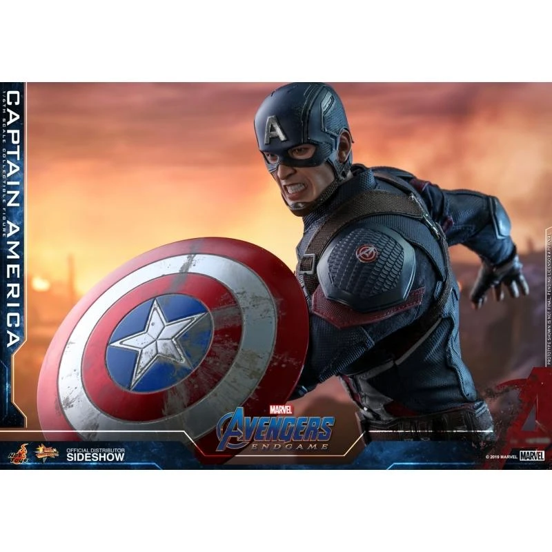 Captain America - Marvel Hot Toys Collectibles 1/6 Scale Action Figure 3 Captain America - Marvel Hot Toys Collectibles 1/6 Scale Action Figure - Image 3