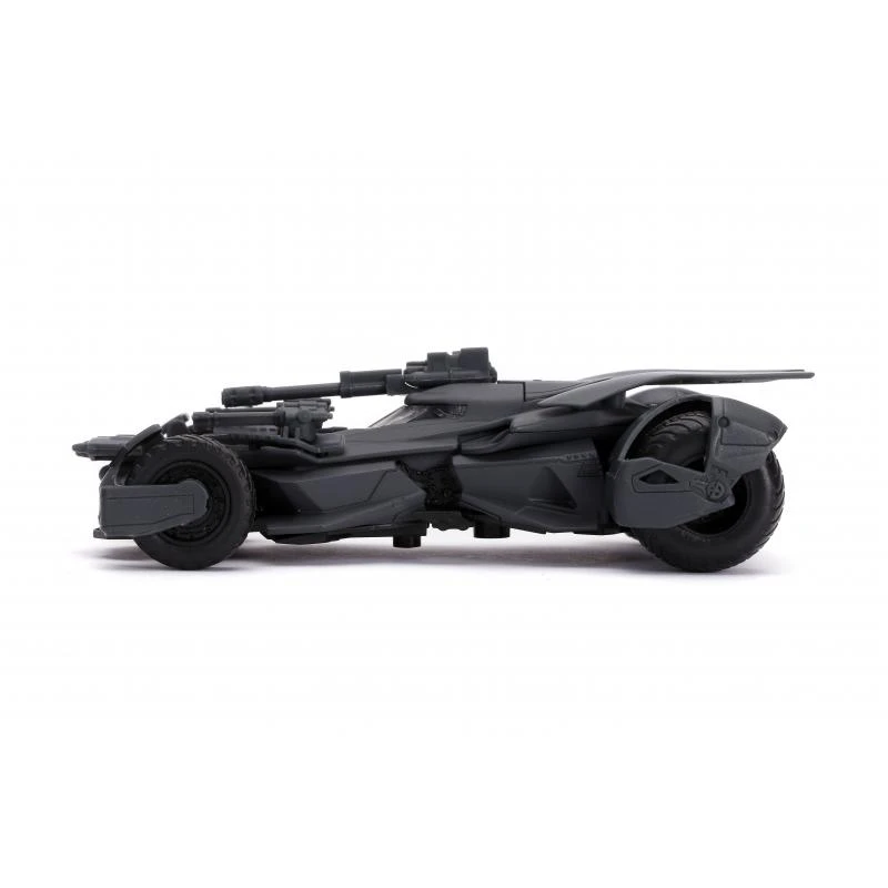 Jada Toys Justice League - Batmobile With Batman Figure Hollywood Rides 1:32 Scale Die Cast Vehicle 3 Jada Toys Justice League - Batmobile With Batman Figure Hollywood Rides 1:32 Scale Die Cast Vehicle - Image 3