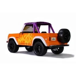 Jada Toys WWE - 1973 Ford Bronco With Macho Man (Randy Savage) Figure Hollywood Rides 1:24 Scale Die Cast Vehicle 6 Jada Toys WWE - 1973 Ford Bronco With Macho Man (Randy Savage) Figure Hollywood Rides 1:24 Scale Die Cast Vehicle -Children Toys Store ja32046 2 800x800 1